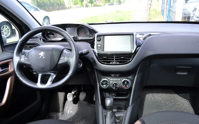 Peugeot 208 cena 26900 przebieg: 108000, rok produkcji 2014 z Sieraków małe 137